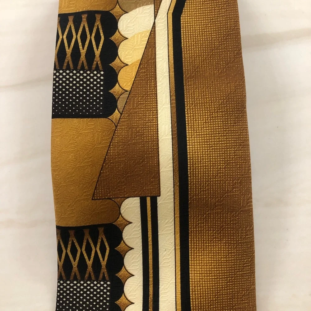 Pierre Balmain Tie - Picture 3 of 3